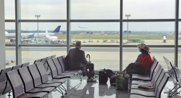 The latest on airport lounges: green spaces