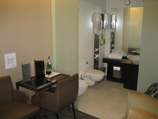 british airways heathrow t5 arrivals private cabana