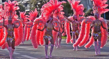 Carnival Around the World {Dates & Tips}