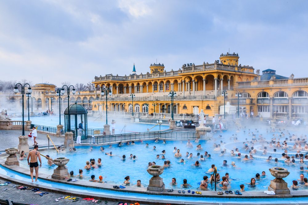 Outdoor thermal spa in Budapest