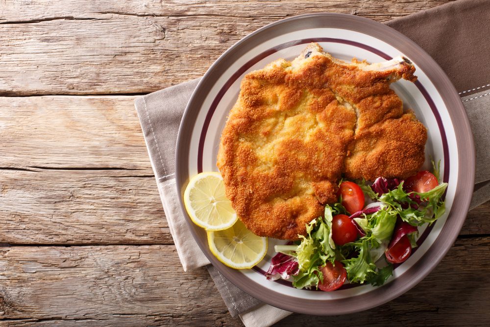 Cotoletta alla Milanese: best food in Milan