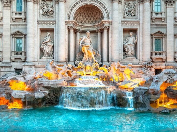 trevi fountain in rome _ italy