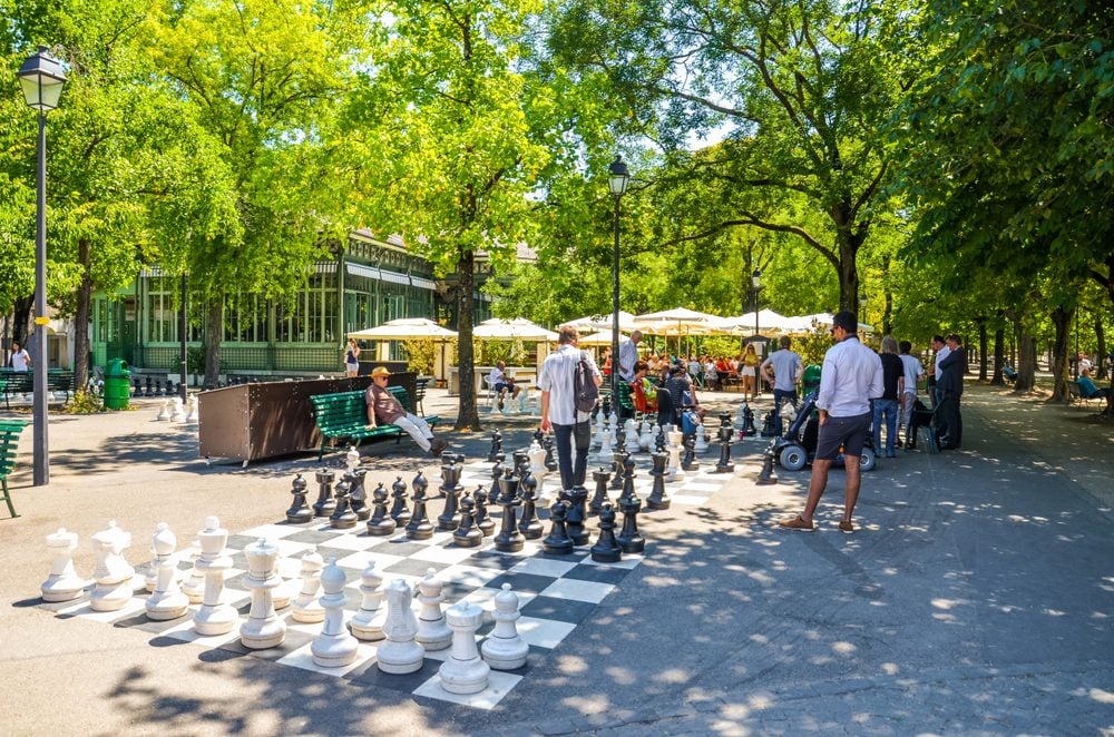 Giant Chess, things to do in Geneva