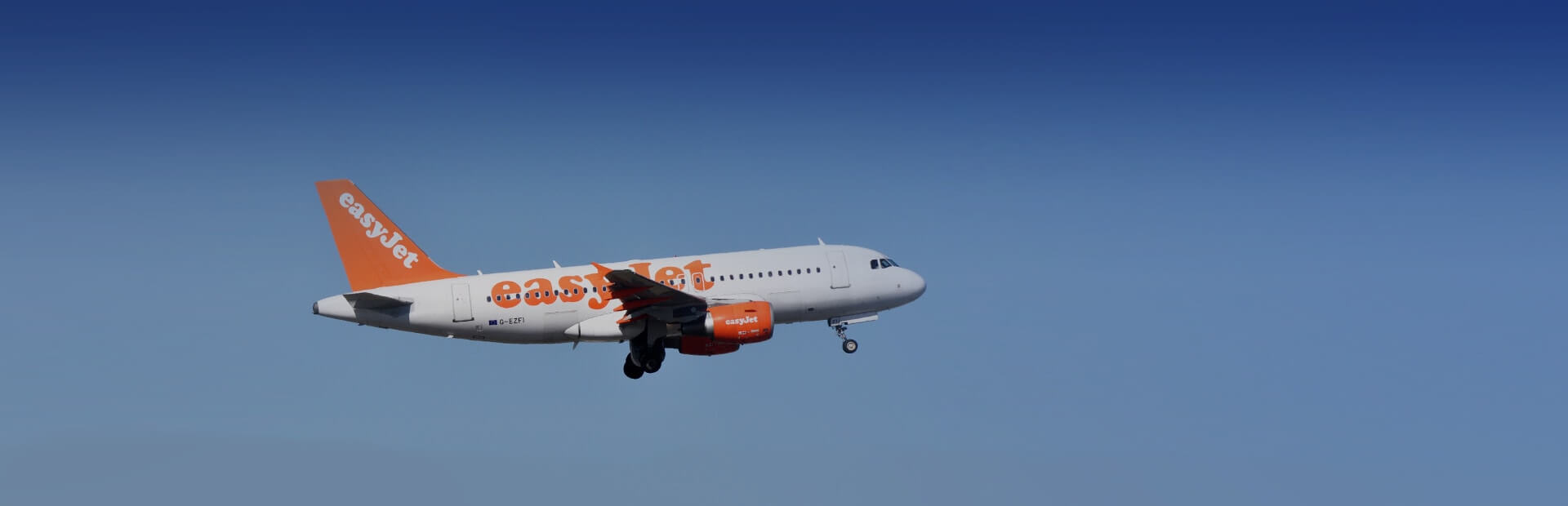 easyJet baggage policy: carry-on sizes, weights and fees