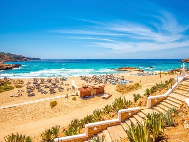 Reserva tu viaje a Ibiza con Vuelo + Hotel en eDreams