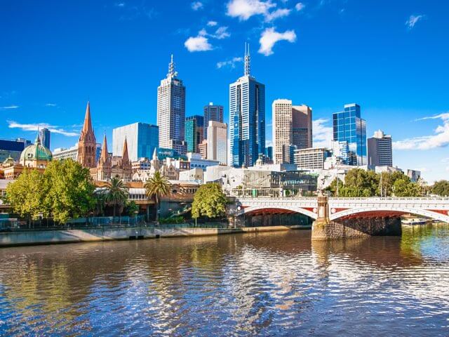 Book cheap Melbourne flights with eDreams