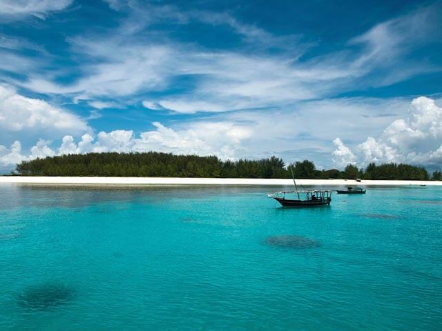 Book a flight and hotel in Zanzibar with eDreams